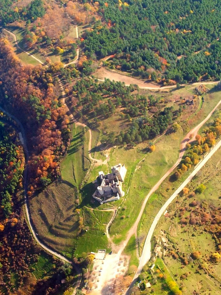 Le Château d’Aujac vu de haut